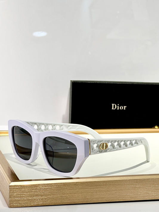 D 25 Cut-out sunglasses (8 models)