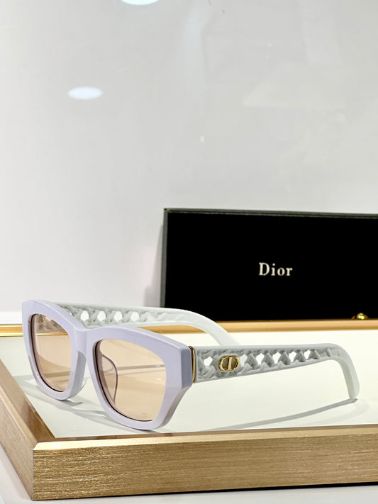 D 25 Cut-out sunglasses (8 models)