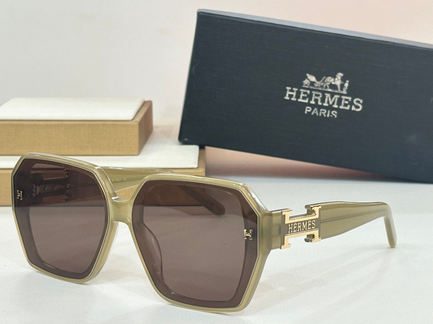 H 25  Sunglasses(fIve color)
