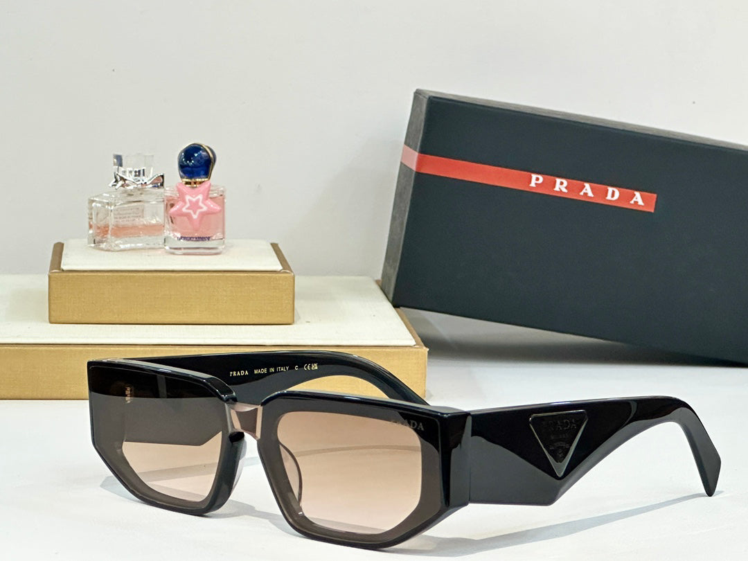 P 25  Sunglasses(six color)