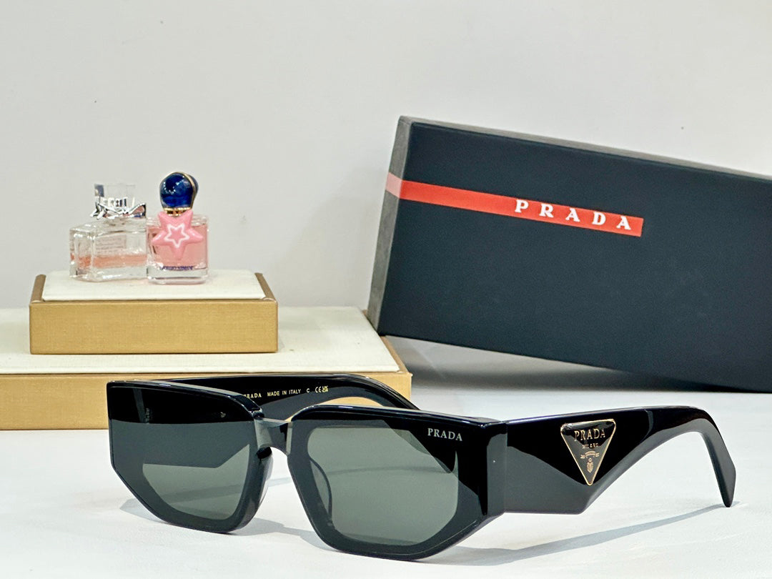 P 25  Sunglasses(six color)