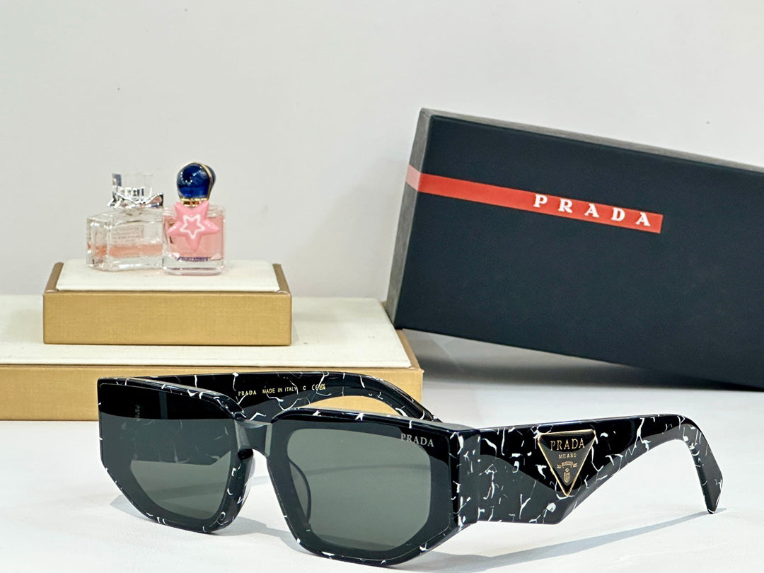 P 25  Sunglasses(six color)