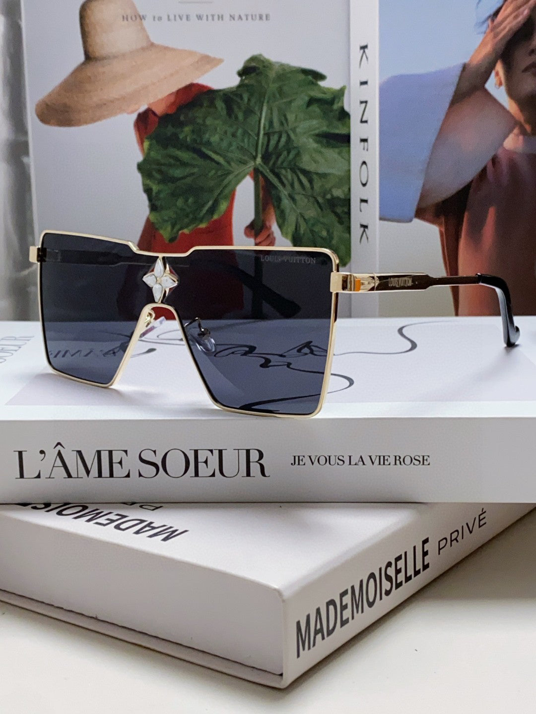 L 25  Sunglasses(three colors)