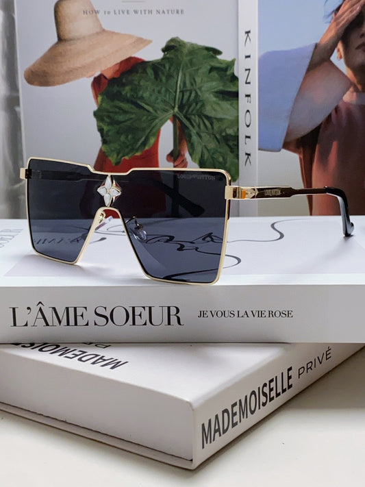 L 25  Sunglasses(three colors)