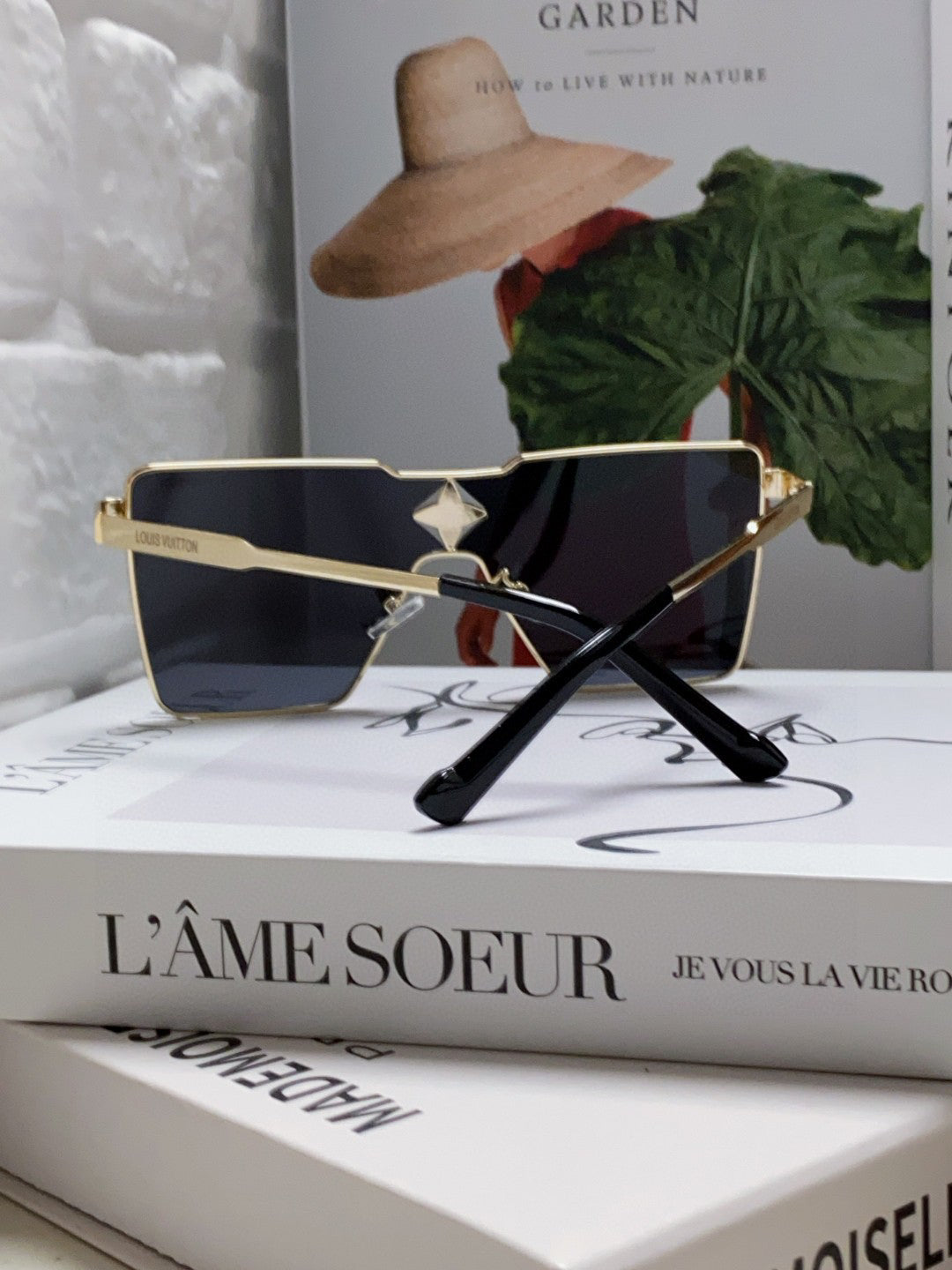 L 25  Sunglasses(three colors)