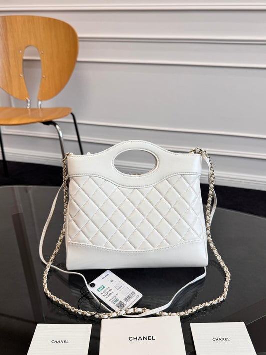 C 24 Mini 31Bag Shopping Bag