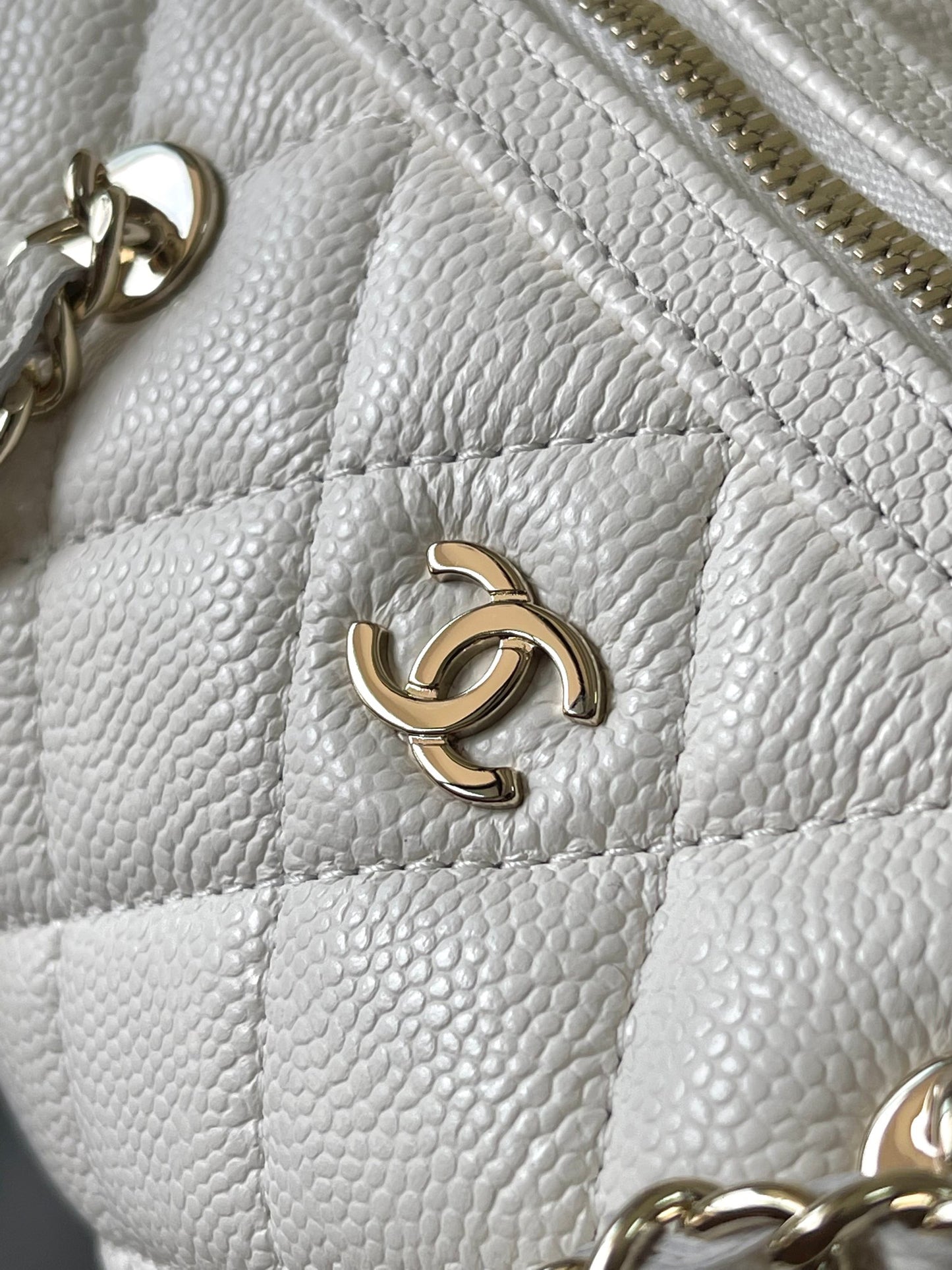 C 25 Cylinder mini bag