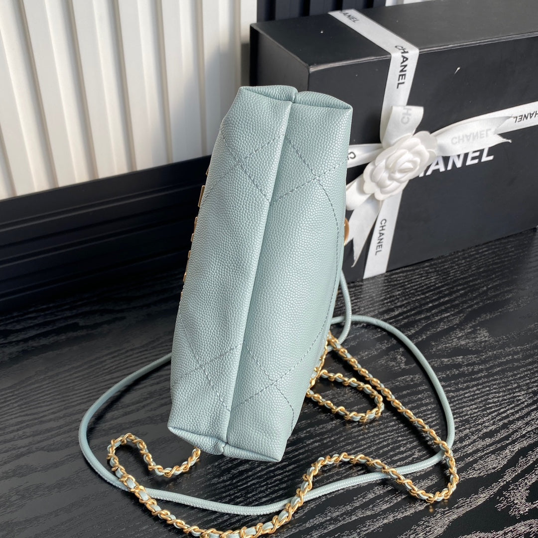 C 24 Pellets Bucket Bag