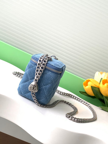 C 24  New Shape Buckle Tannin Denim Box Cosmetic Bag