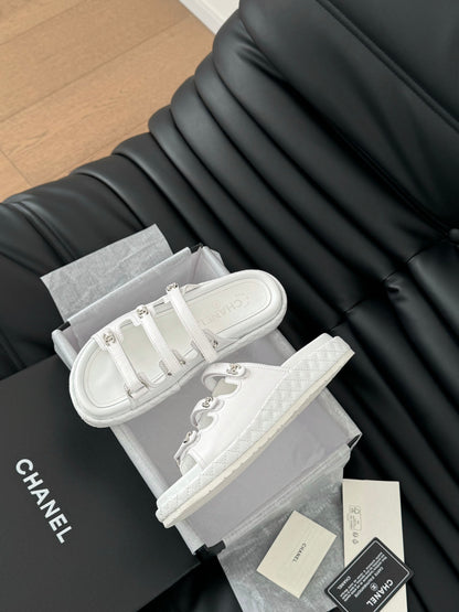 C 25 New Velcro Sandal Layout