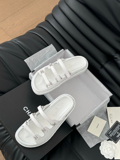 C 25 New Velcro Sandal Layout