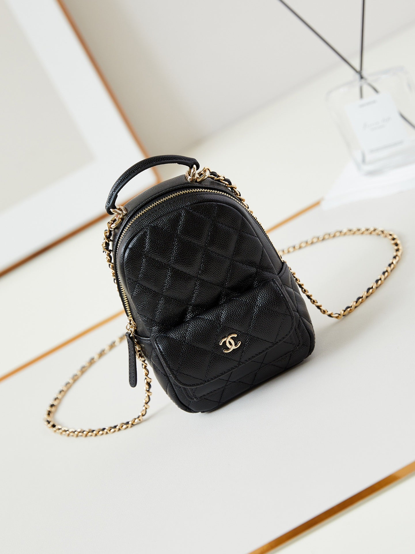 C 24 Mini Litchi Print Small Shoulder Bag