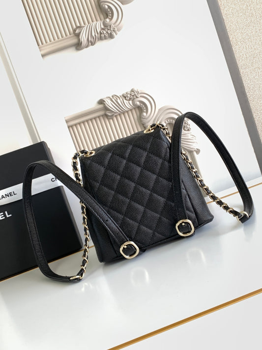 C 24A spring/summer super hot lychee leather duma double backpacks\