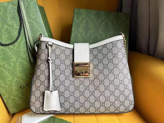 G 25 Ebony Small Bag