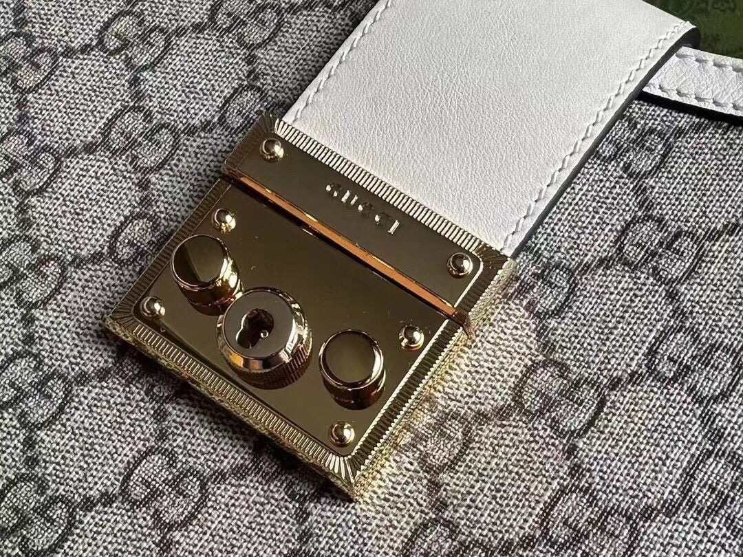 G 25 Ebony Small Bag