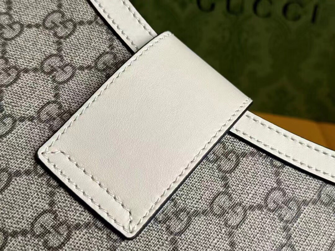 G 25 Ebony Small Bag