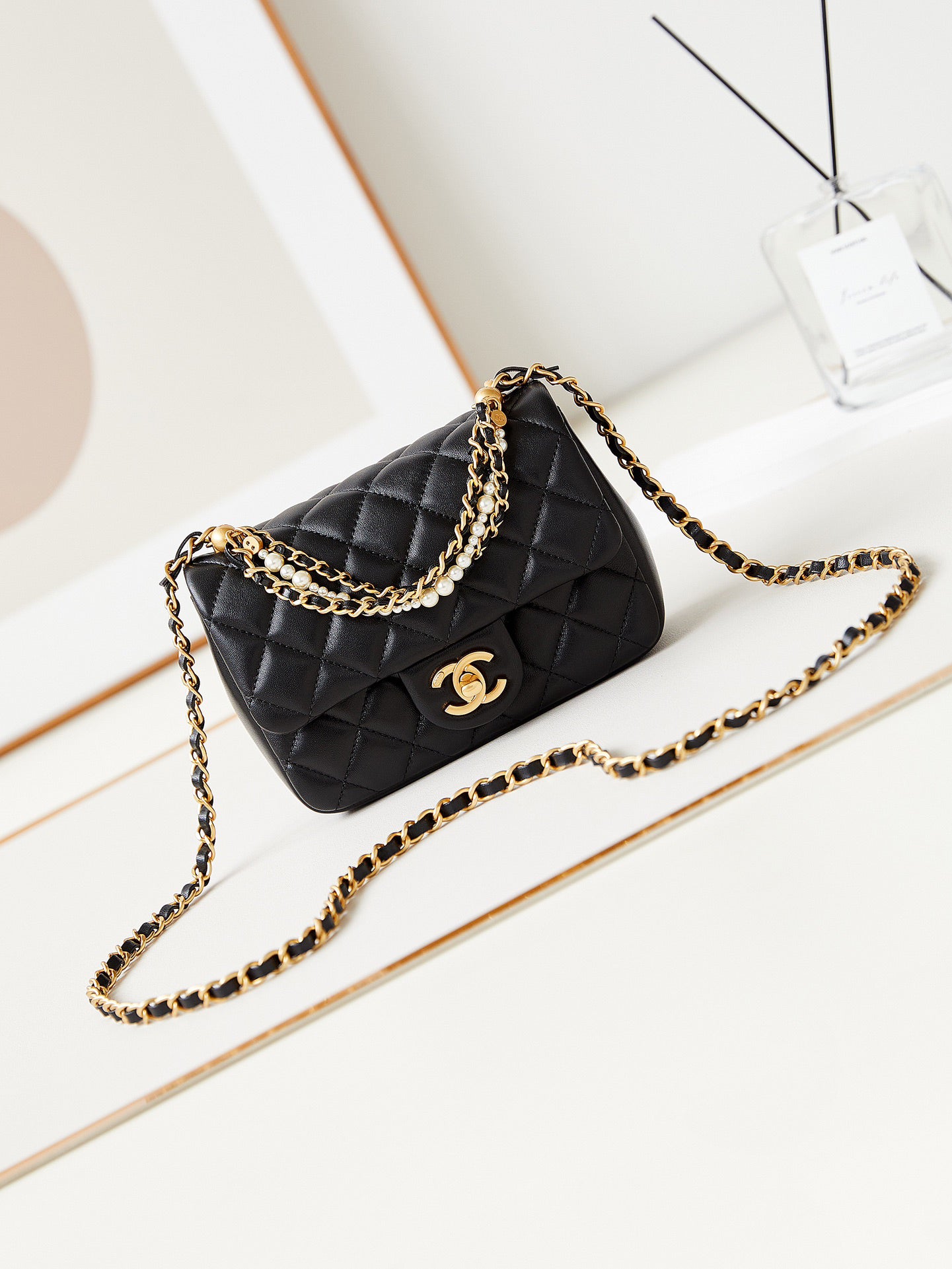 C 24 Square Shoulder bag Tote bag