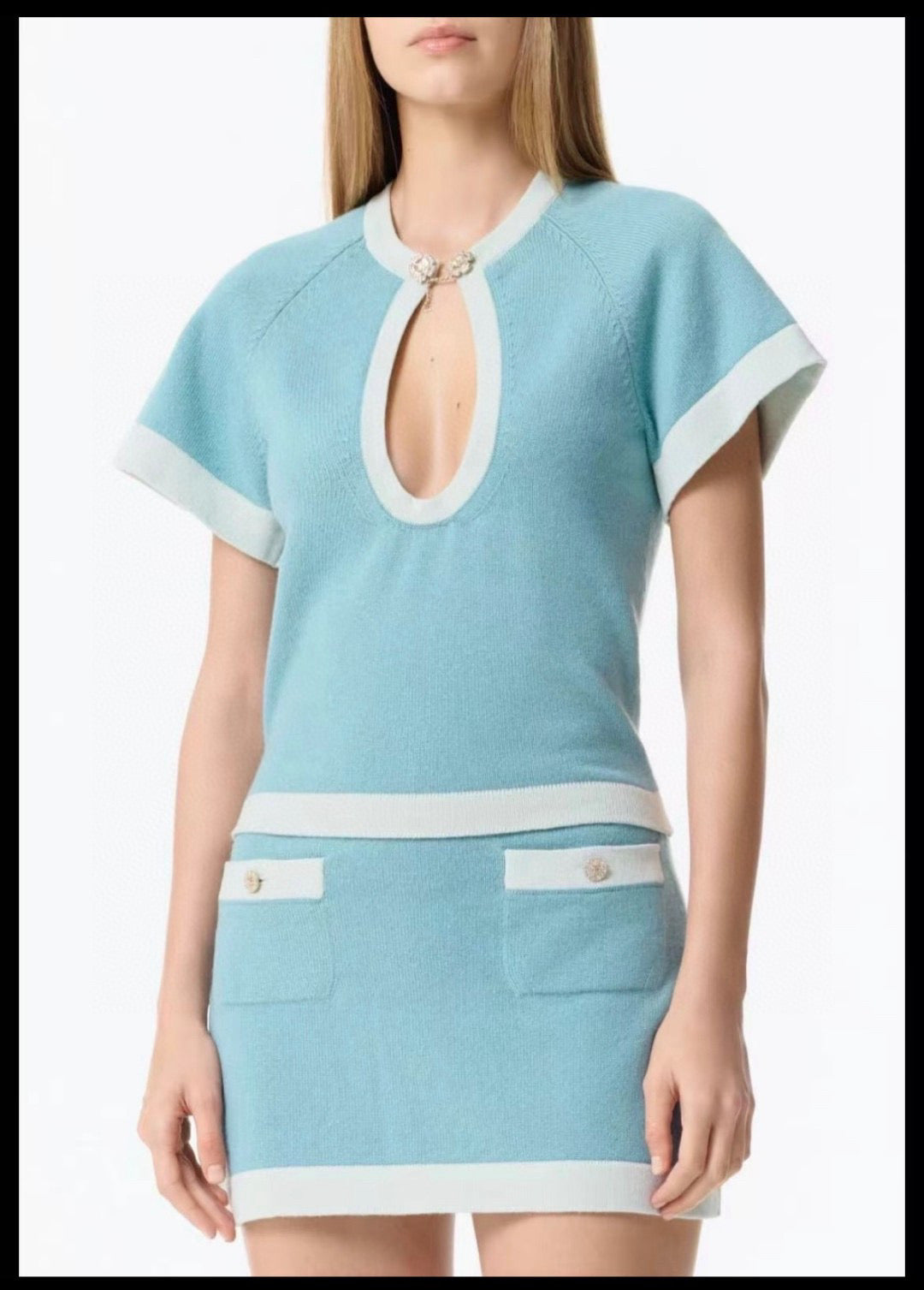 25 Summer New Elegant Contrast Color Knitted Top Skirt Set