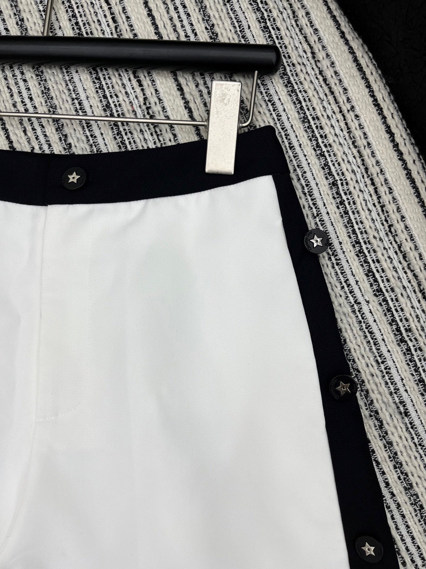 2025 Summer New Arrival Contrast Color Stitching Casual Shorts