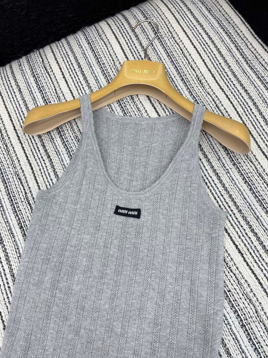 2025SS Spring and Summer New Round Neck Crochet Knitted Vest