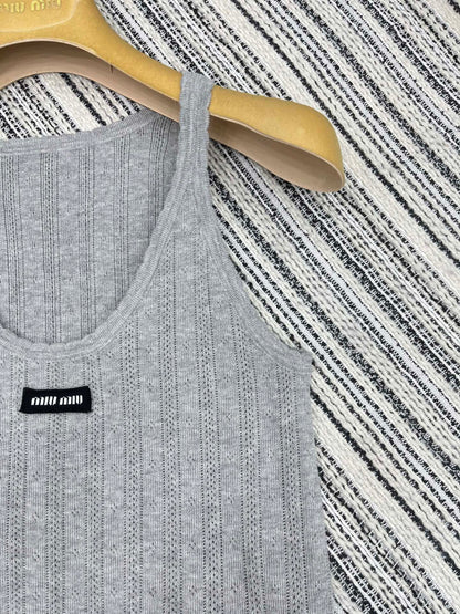 2025SS Spring and Summer New Round Neck Crochet Knitted Vest