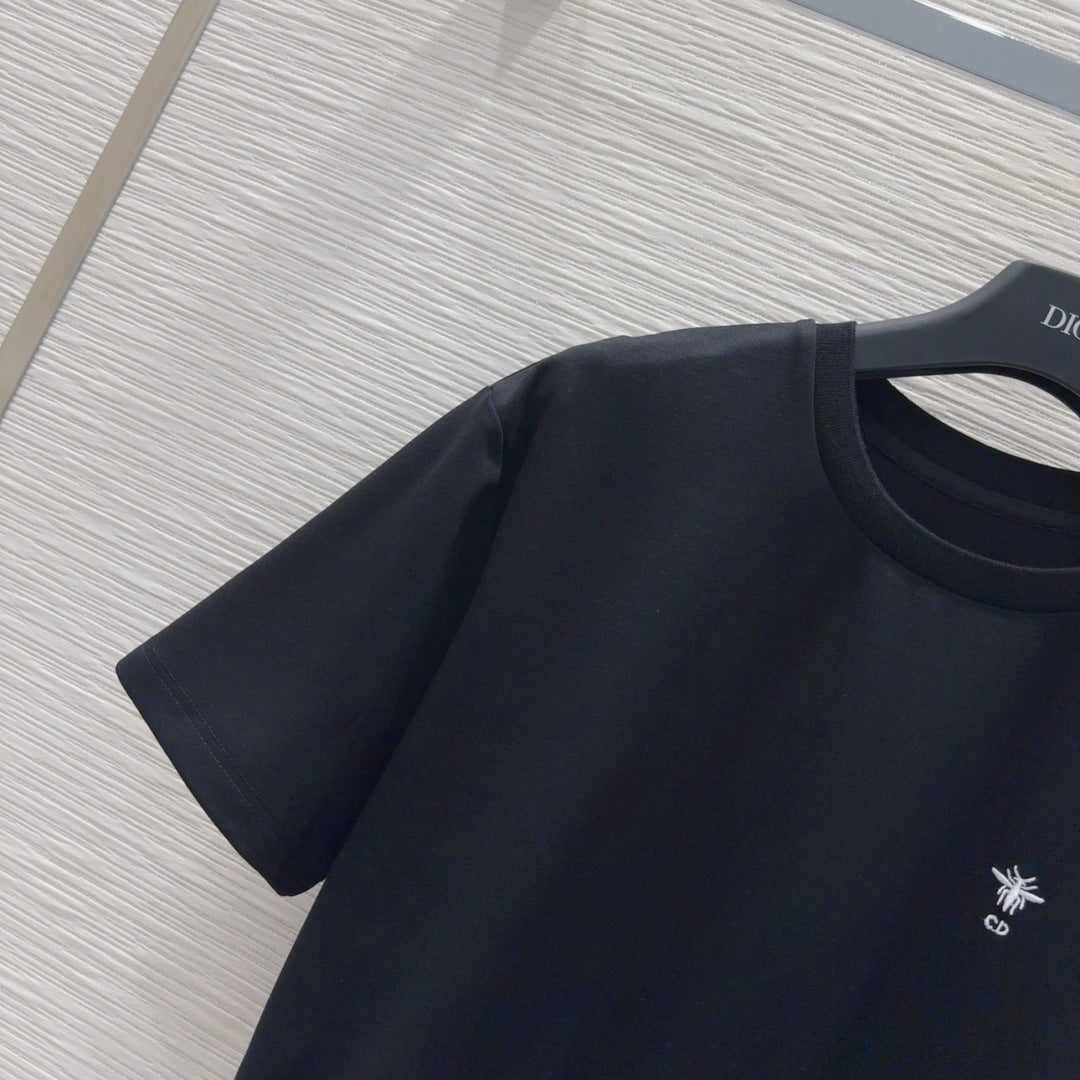 25 Summer new bee logo simple suit