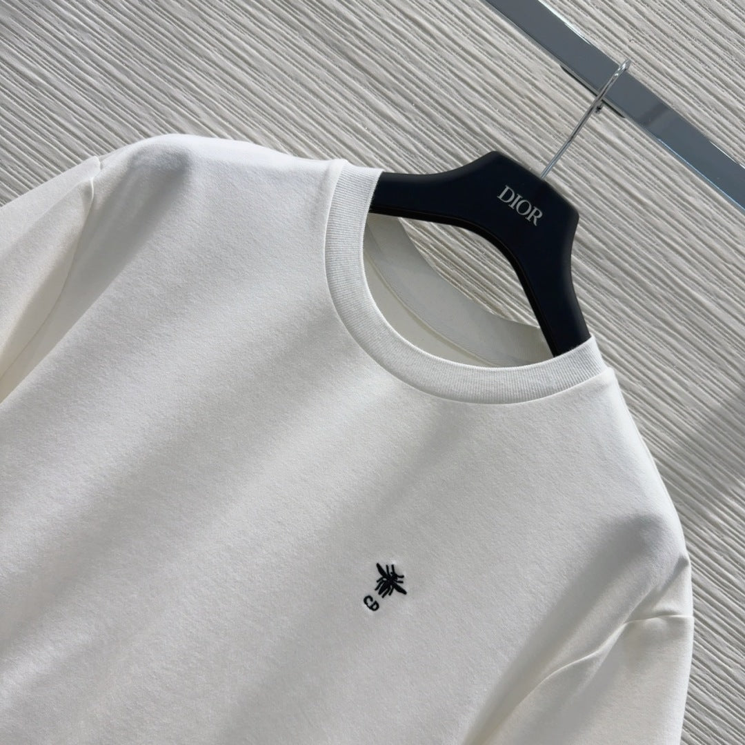 25 Summer new bee logo simple suit