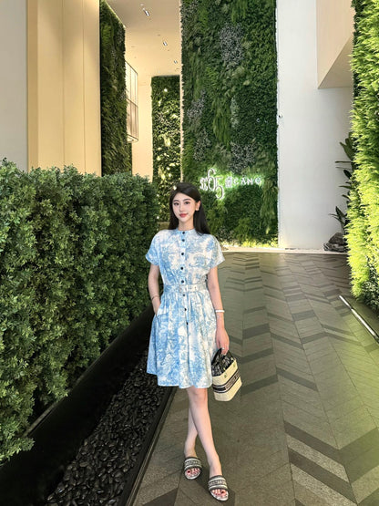 D 25 New Jungle Animal Print Short Sleeve Dress