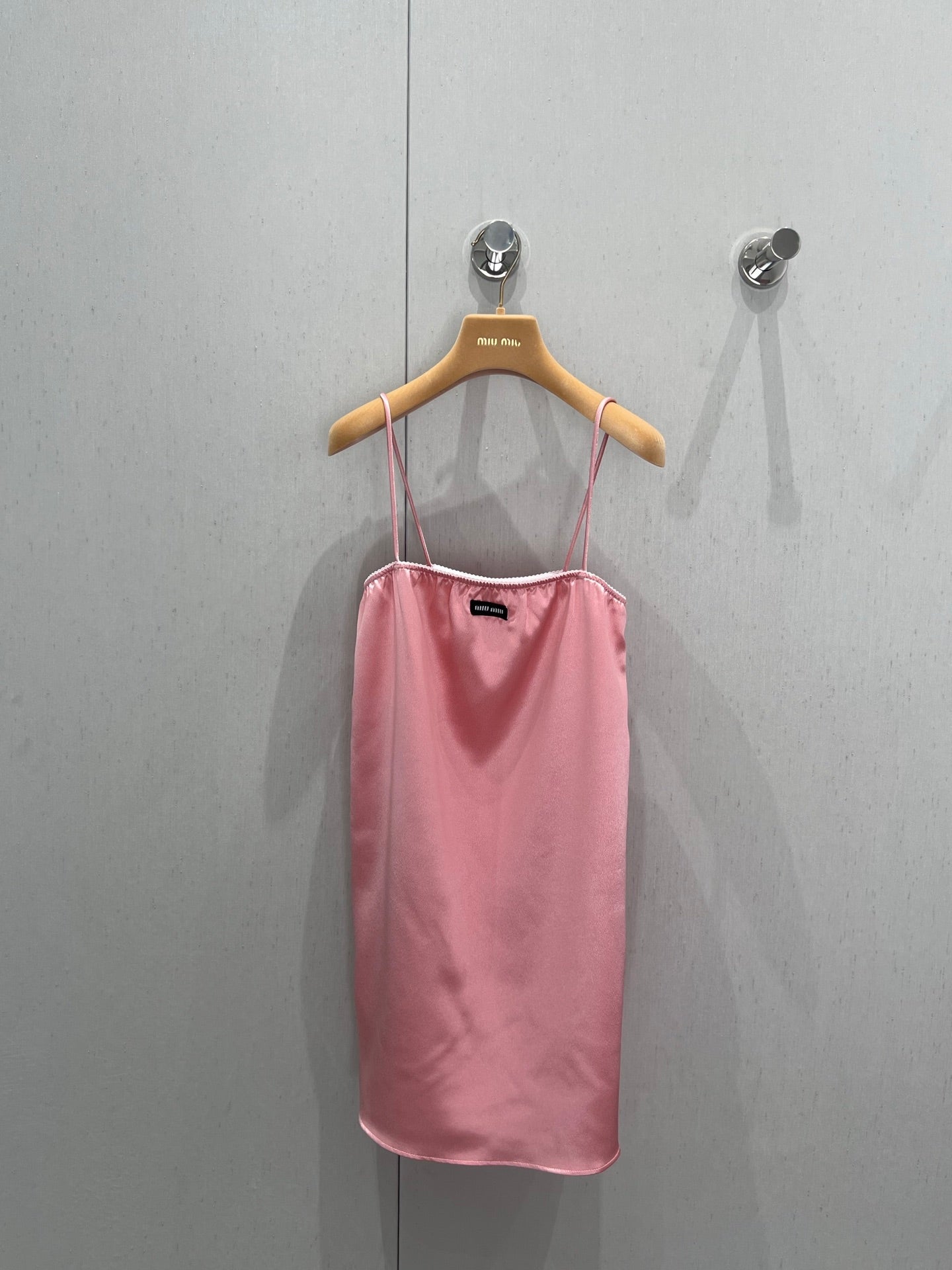 Robe à bretelles en acétate printemps/été 5Ss 