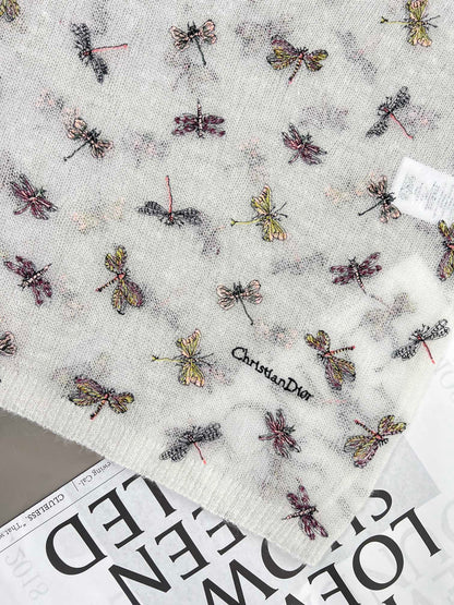 D 25 Dragonfly Knit Sweater