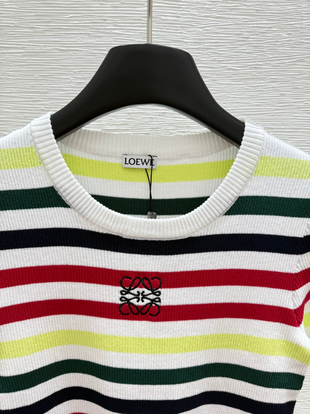 25 nouveaux pulls d'été à col rond et manches courtes en tricot 