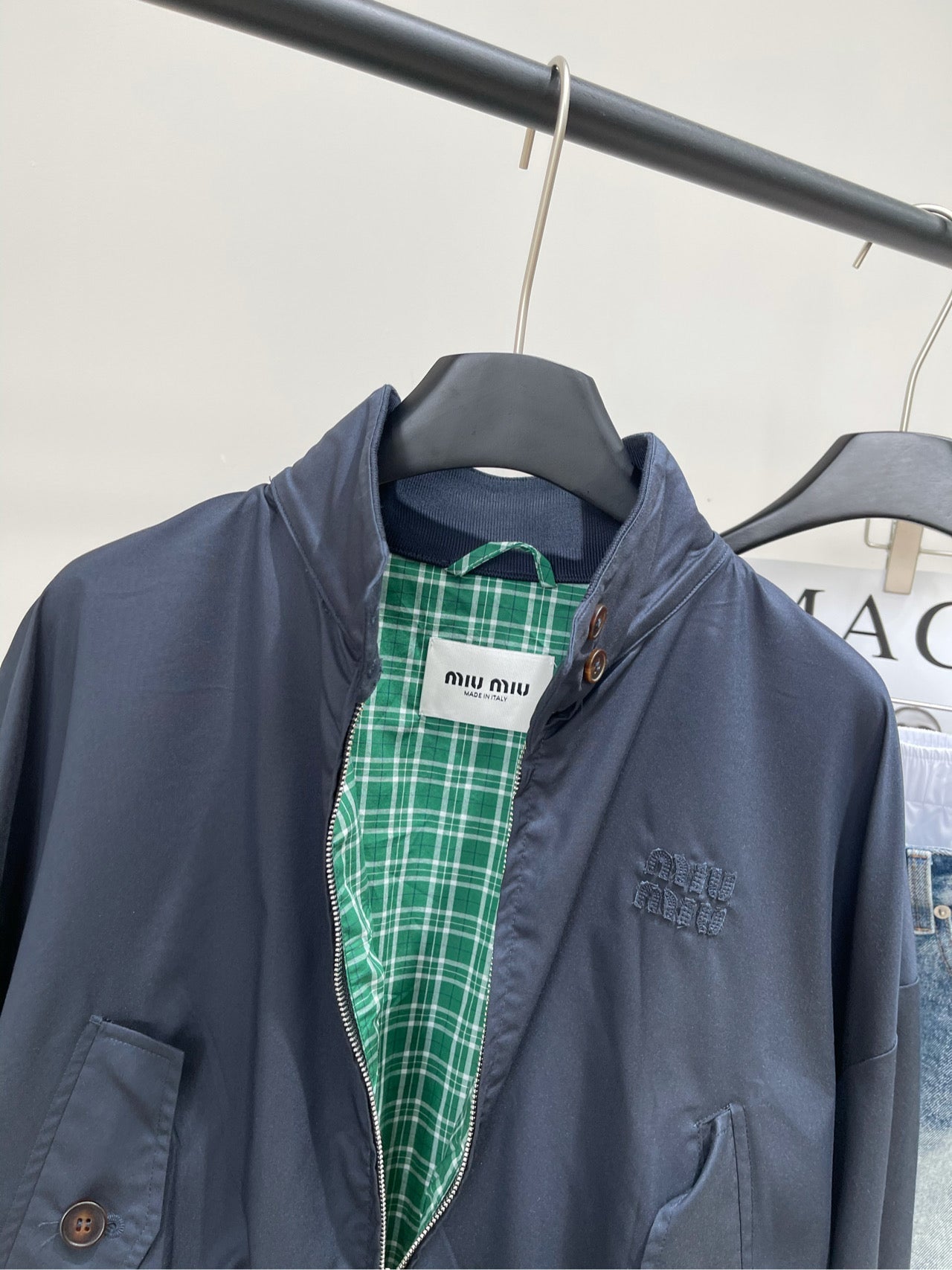 25 Summer new navy blue green zipper short jacket
