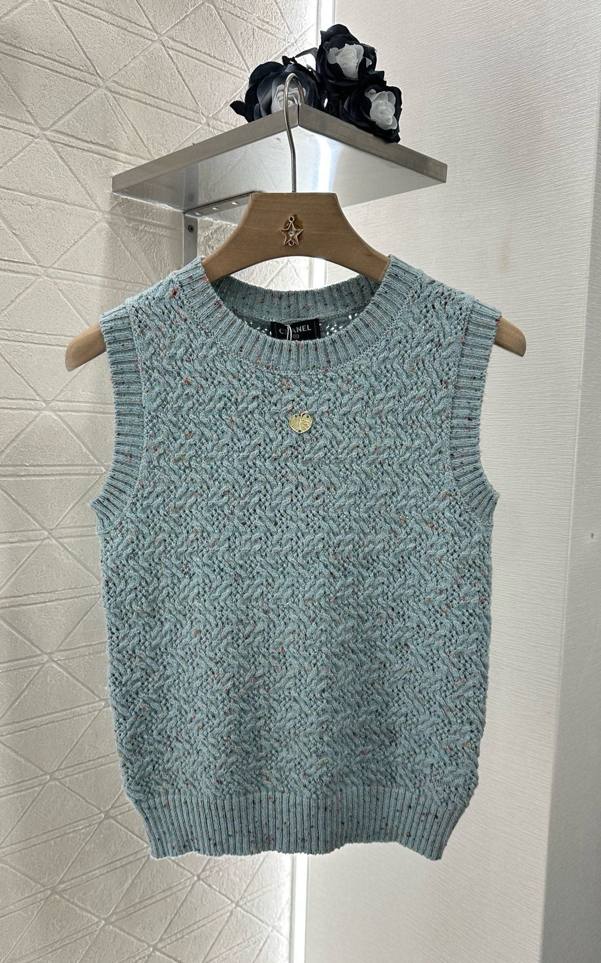 25 new summer leaf knitted vest