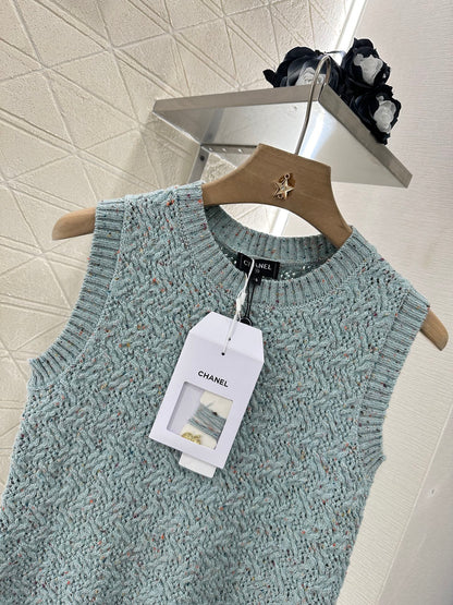 25 new summer leaf knitted vest