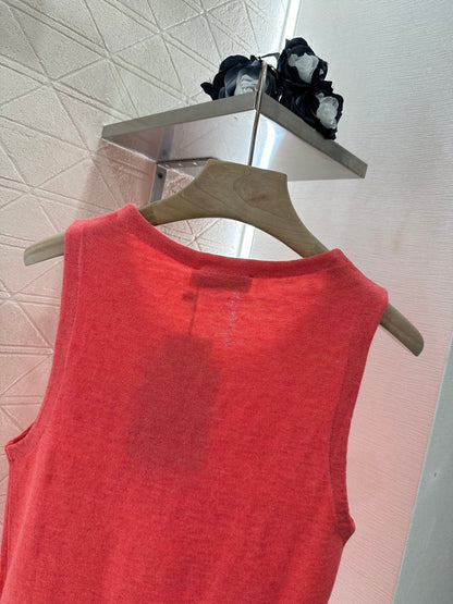 2025 Summer New Slim Fit Knitted Vest