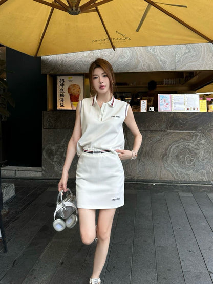 25Ss Spring and Summer New Sleeveless Lapel Top + Skirt Set
