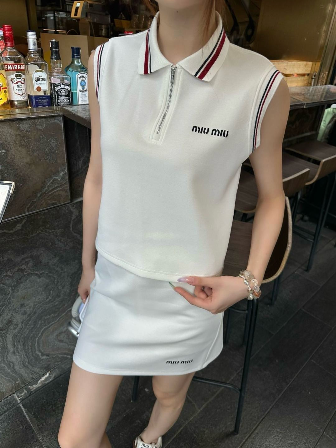 25Ss Spring and Summer New Sleeveless Lapel Top + Skirt Set