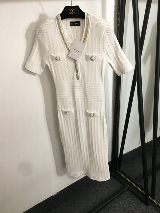 25 Summer New Heavy-duty Diamond Beaded V-neck Waisted Knitted Short-sleeved Dress