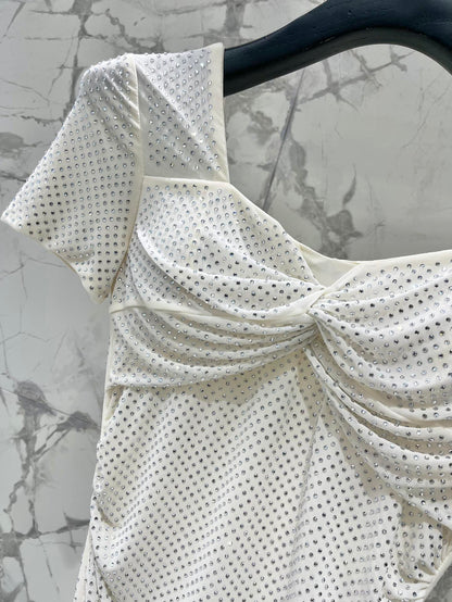 25 Nouvelle robe slim plissée en maille diamantée d'été