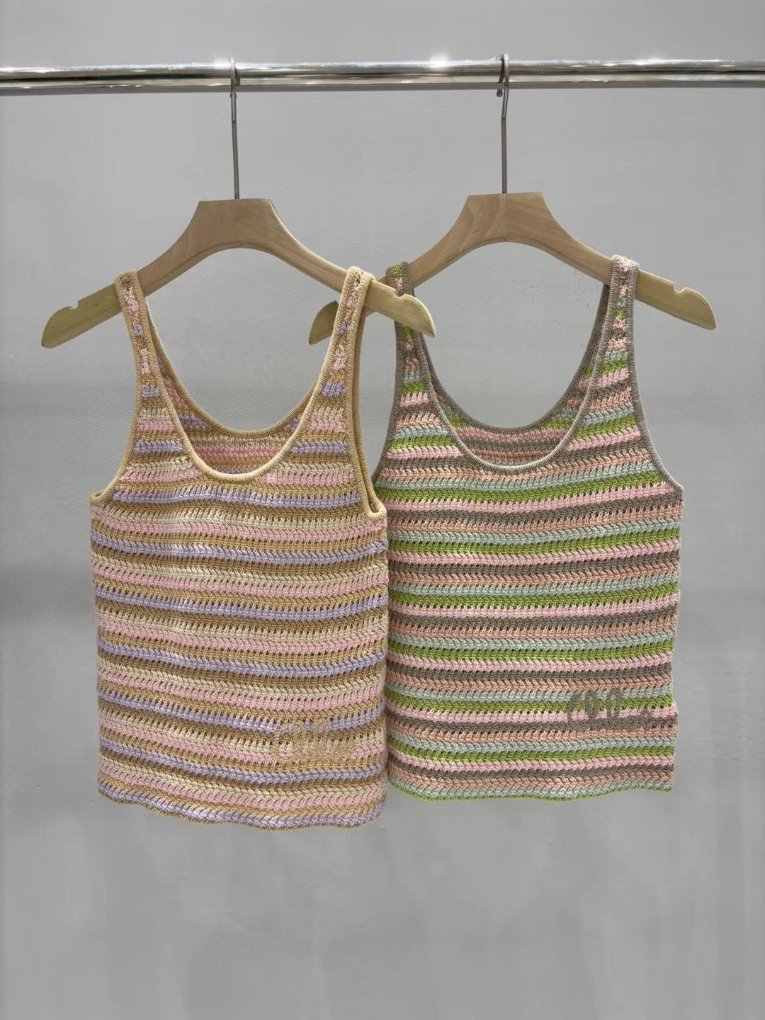 25 new summer striped knitted vest
