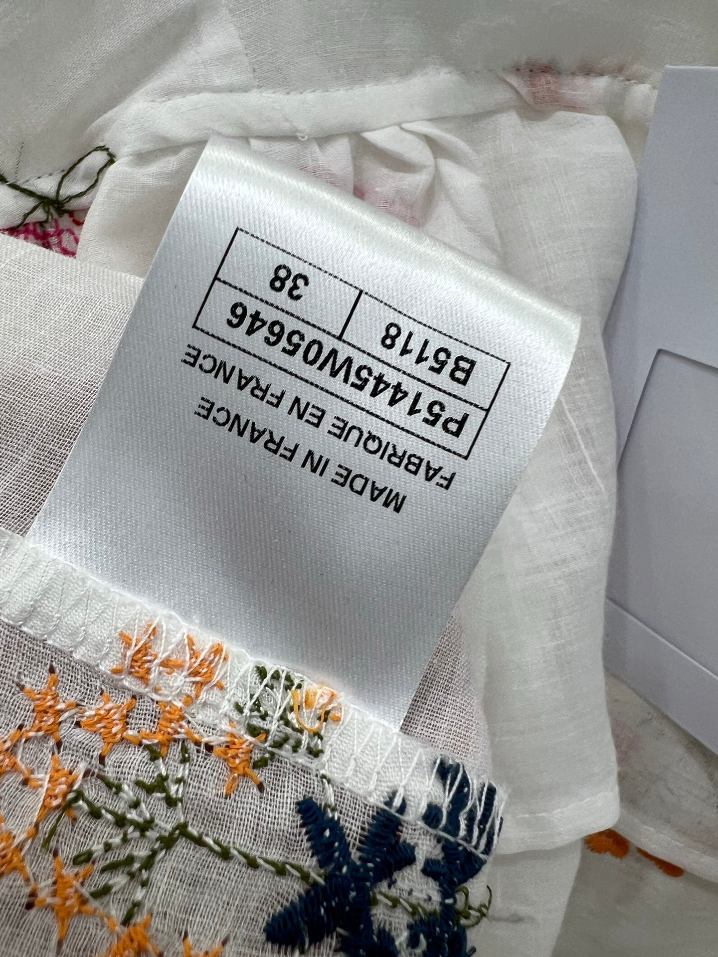 C 25 Summer new white color thread embroidery retro pure desire camisole