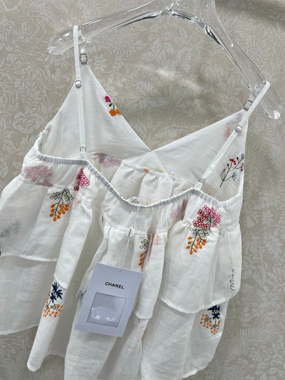 C 25 Summer new white color thread embroidery retro pure desire camisole