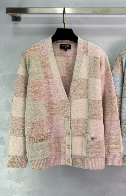 C 𝟐𝟓 Color Clash Plush Knit Cardigan/Jacket