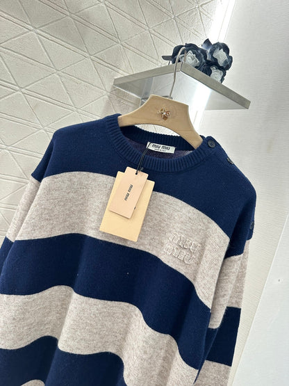 m 2025 Summer New Arrival Letter Striped Round Neck Sweater