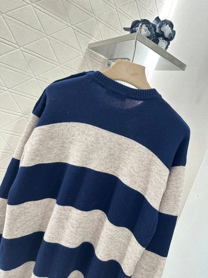 m 2025 Summer New Arrival Letter Striped Round Neck Sweater