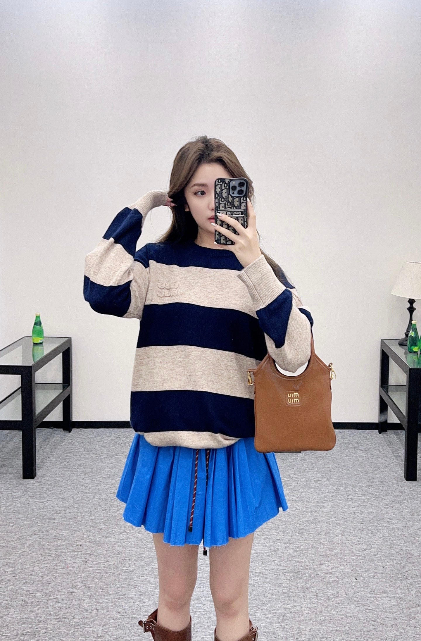 m 2025 Summer New Arrival Letter Striped Round Neck Sweater