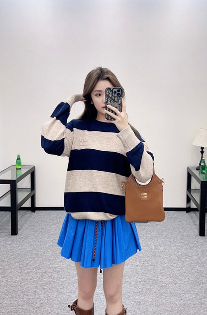 m 2025 Summer New Arrival Letter Striped Round Neck Sweater