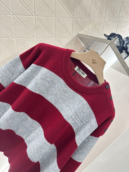 m 2025 Summer New Arrival Letter Striped Round Neck Sweater
