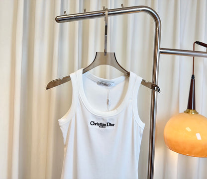 D 25 New Embroidered Logo Tank Top