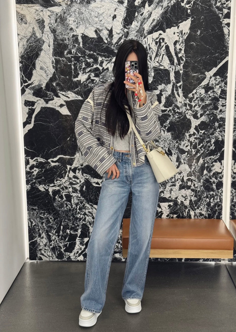 CE 25 Early Autumn New Embroidered Jacket
